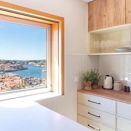 3br W River Views By Metro By Lovelystay * Vila Nova de Gaia